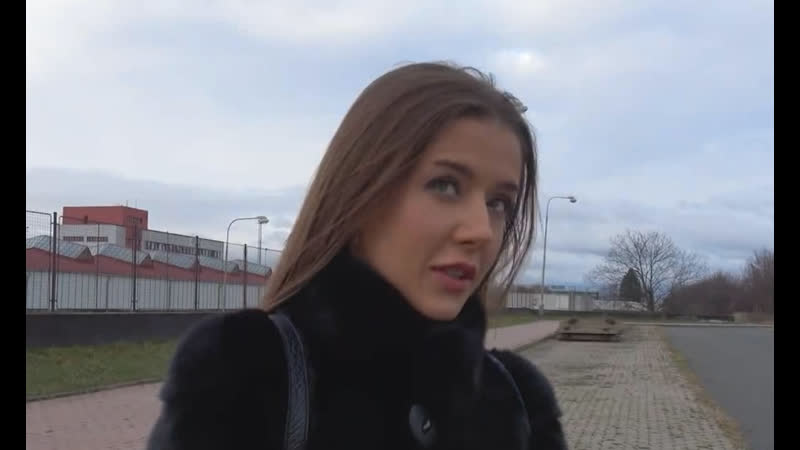 Мужика снял фитоняшку на улице, для кастинга фильмов для взрослых, она оказалась очень опытной)