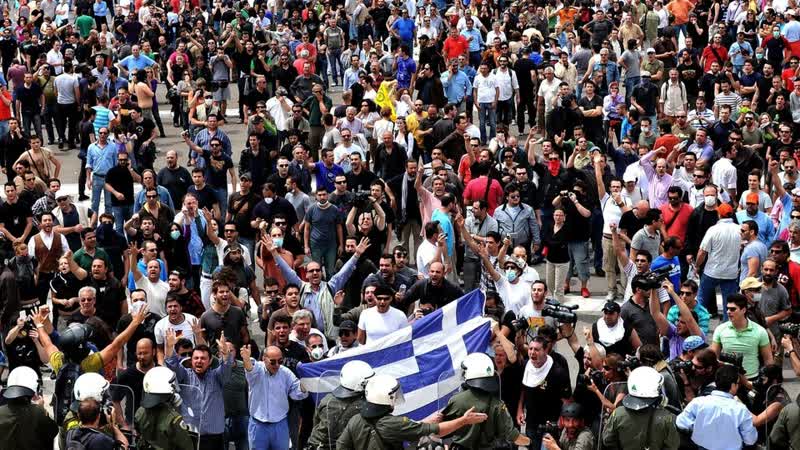 Live athens / greece labour day march amid public transport strike 01 05 2023