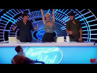 Katy perry hot kiss