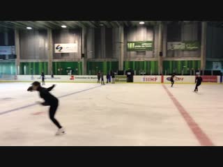 Escuela de patinaje sobre hielo