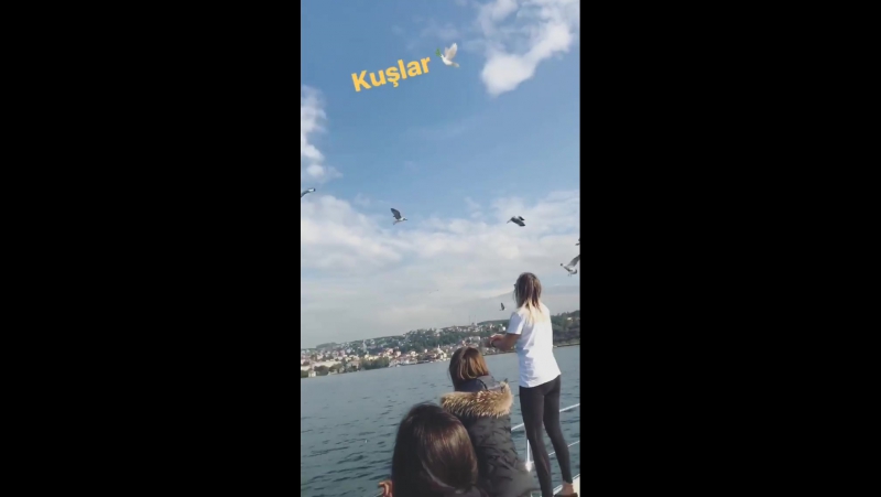 Merve for instagramstory