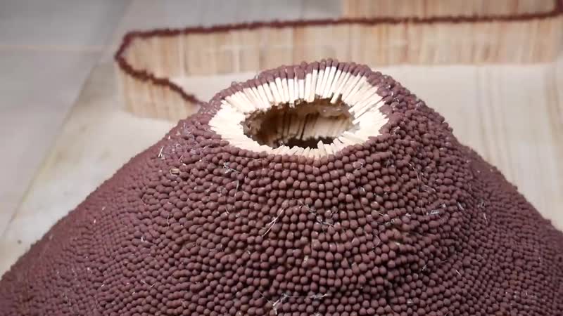 Вулкан из спичек