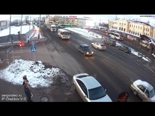 Дтп в серпухове внезапно повернула (видео со звуком) 16 марта 2018г