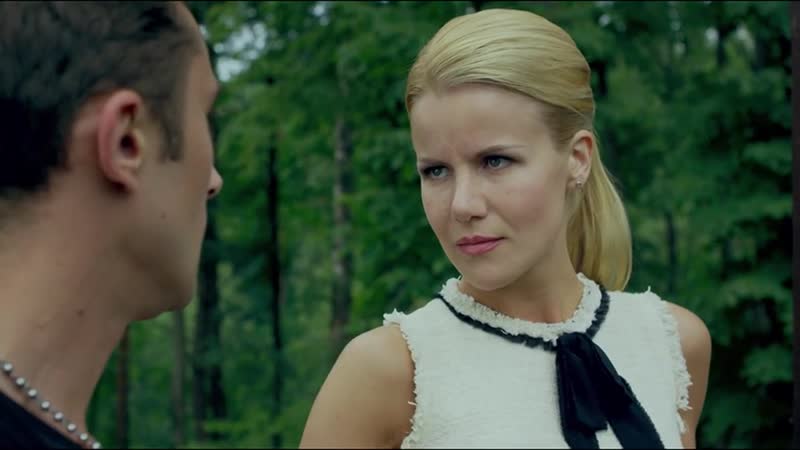 Кира кауфман в фильме "смертельный треннинг"