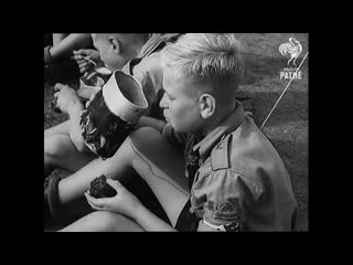 German youth camp scenes (1937)