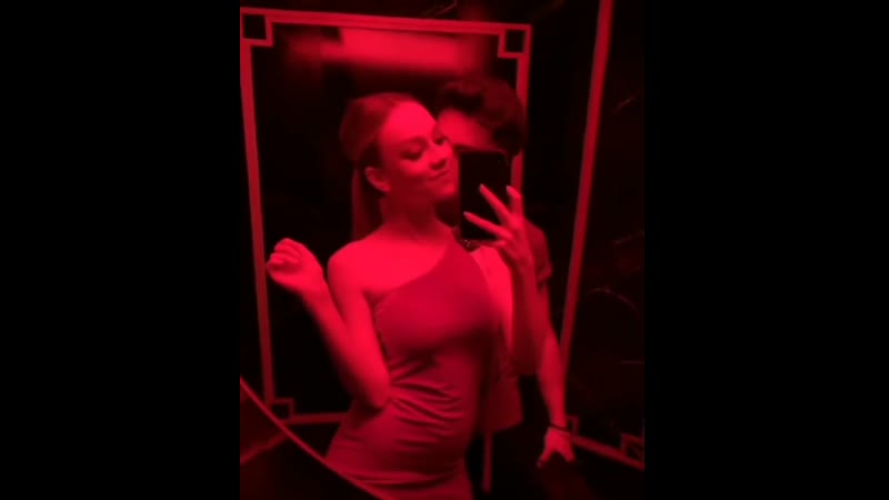 Ester expósito &amp; itzan escamilla