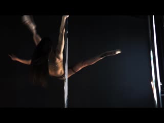 Pole dance/olya struchaeva