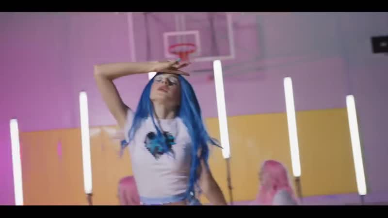 Мейби бейби анальный коллапс (official video)