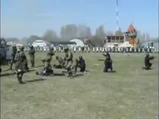 Омоновец 80 ого уровня и энергетический жезл блиа какой то xdd