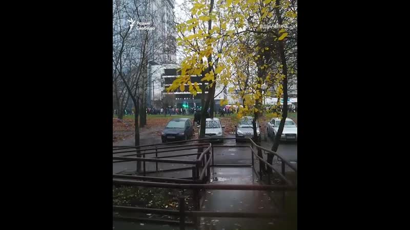 «там яшчэ іх ого го!»