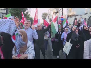 Istanbul des centaines de personnes manifestent pour soutenir les palestiniens de gaza