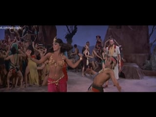 Rossiya va Ukraina estrada yulduzlari ishtirokidagi porno Kim koproq dam oladi?