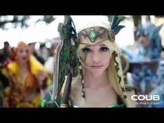 Valkyreevees (league of legends pokemon mashup) косплей @ katsucon 2016 (song thefatrat & maisy kay the storm)