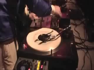 Dj shadow and cut chemist bobby and james purify i'm your puppet 3'(product placement official dvd)