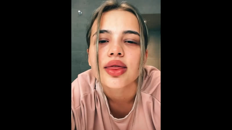 Валя карнавал ответила егору криду [рифмы и панчи]