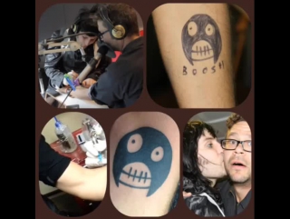 Dylan lewis making boosh tattoo