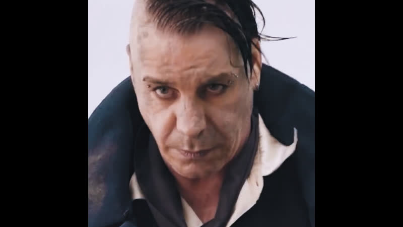 Откуда солист rammstein знает русский язык?