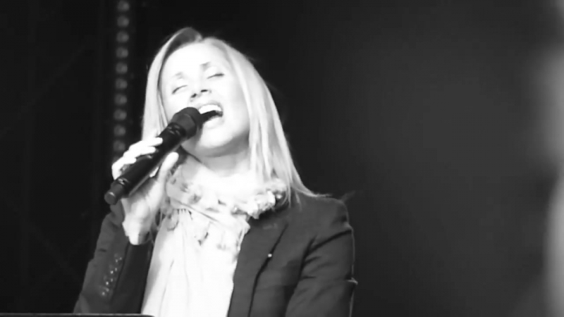 Lara fabian alfonsina y el mar