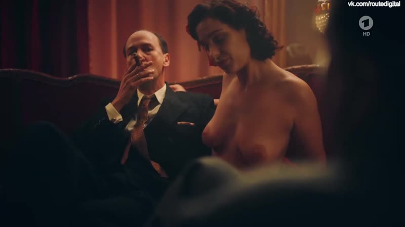 Vanessa loibl, clara grosse (grosse) @ unsere wunderbaren jahre (2020) / ванесса лойбль, клара гроссе наши чудесные годы