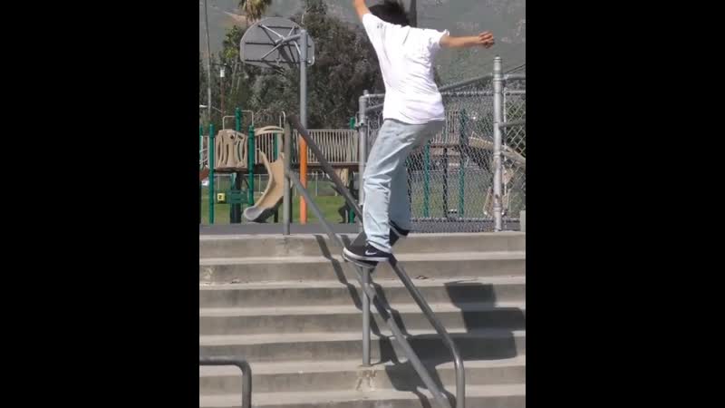 Yuto horigome / nollie bs 180 switch fs feeble