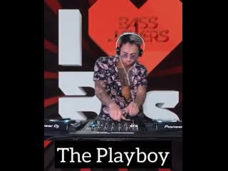 Dimitri vegas & like mike ft wolfpack ocarina (bassjackers remix)