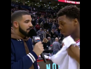 Дрейк берет интервью у кайла лаури