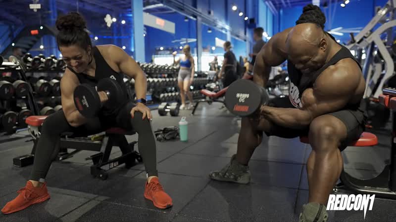 Kai greene &amp; valentina mishina train together (валентина мишина)