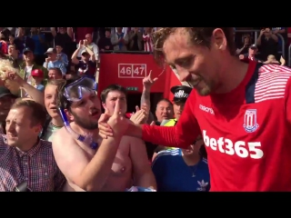 Peter crouch gives his shirt to a fan in speedos! com/eplfooty