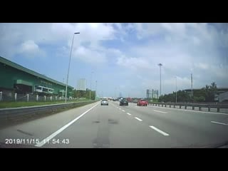 Tyre burst 2 porn thrown out of car, but not hurt very important to wear rear safety belts