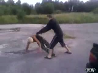 Долгопупс роняет малфоя