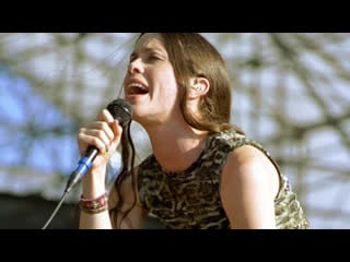 Alanis morissette woodstock '99 performance