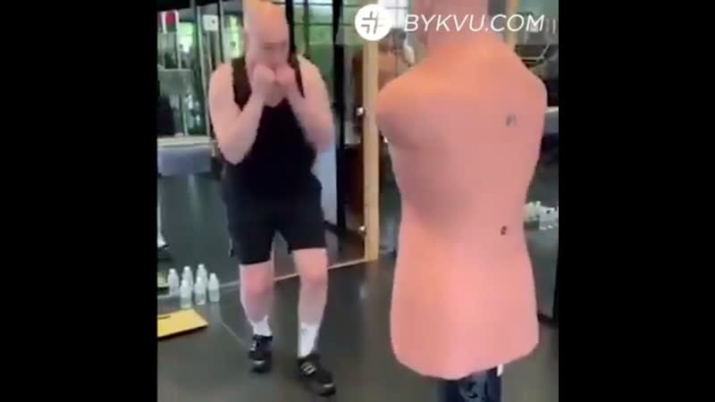 Боевой гопак в исполнении дмитро увидевшего носки познера