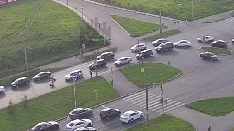 Женщину с маленьким ребенком сбили на комсомольском проспекте