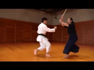 Naka tatsuya and kazutoshi yokoyama karate shotokan and samurai sword