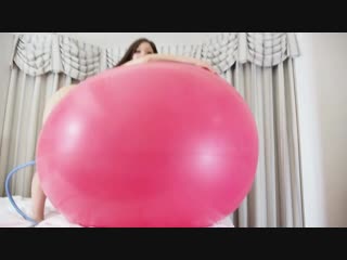 6ft balloon riding challenge