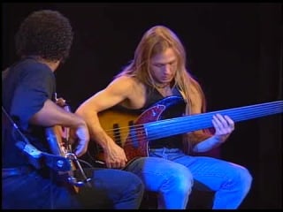 Viktor wooten steve bailiy bass extrims