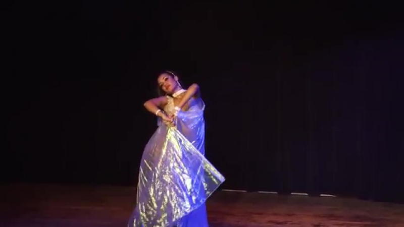 Omaris chairman's waltz 9075