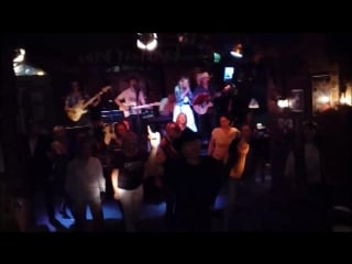 Кантри в клубе money honey 21 08 2015