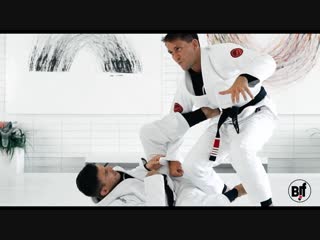 Rafael mendes breaking opponents grips from the lasso guard to set up the pass 1 #bjf aoj