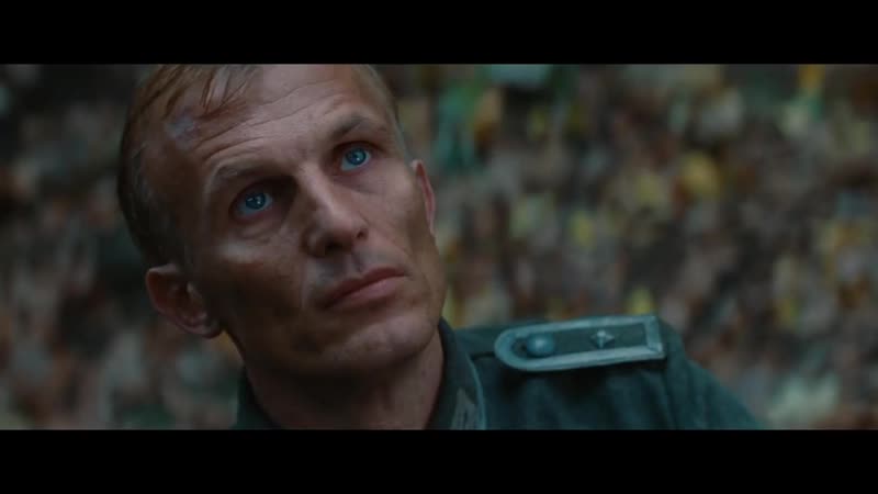 Жид медведь забивает битой фашиста бесславные ублюдки отрывок из фильма