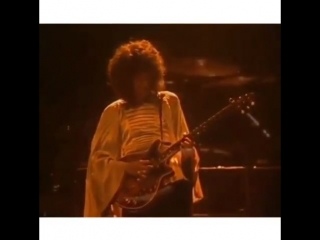 Roger's falsetto in the lap of the god live at the rainbow '74