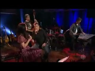 Bruno pelletier et emilie claire barlow j'en veux (musique daniel lavoie) studio 12 (2009 03 22)