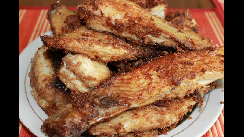 Камбала,жареная в сухарях очень нежная и сочная