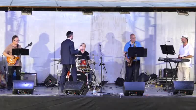 Ari goldwag today's the day live (2018) ארי גולדוואג זה היום בהופעה חיה בפארק