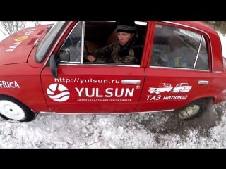 Москвич 412 и ваз 2101 по снегу! кто лучше?