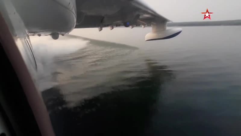 Самолет бе 200 мчс рф приступил к тушению пожаров в красноярском крае