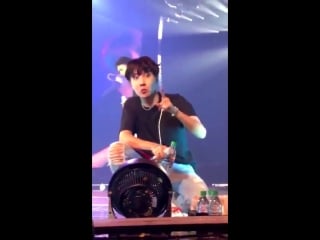 Yooo he was about to whoop someones ass gshsjsks