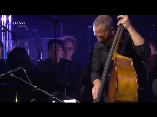 'an evening with avishai cohen' live at philharmonie de paris arab medley