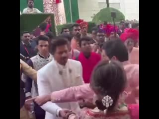 King khan and ranbir kapoor partying at #akashambaniwedding #128525;#128171;