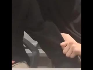 ᅠᅠ` ⤿ hyunjin grabbed lee know by the handle, ohh my god, i'm not breathing ! 🥺💗